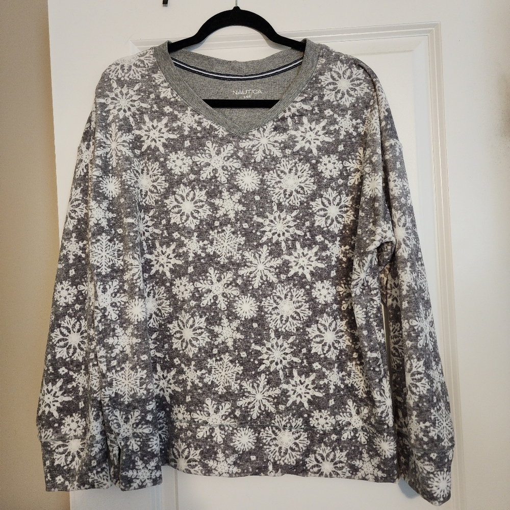 Snowflake jammies  Nautica